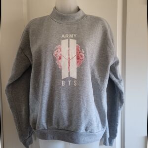 Gray Sweatshirt